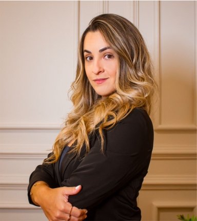 11 Bianca Costa